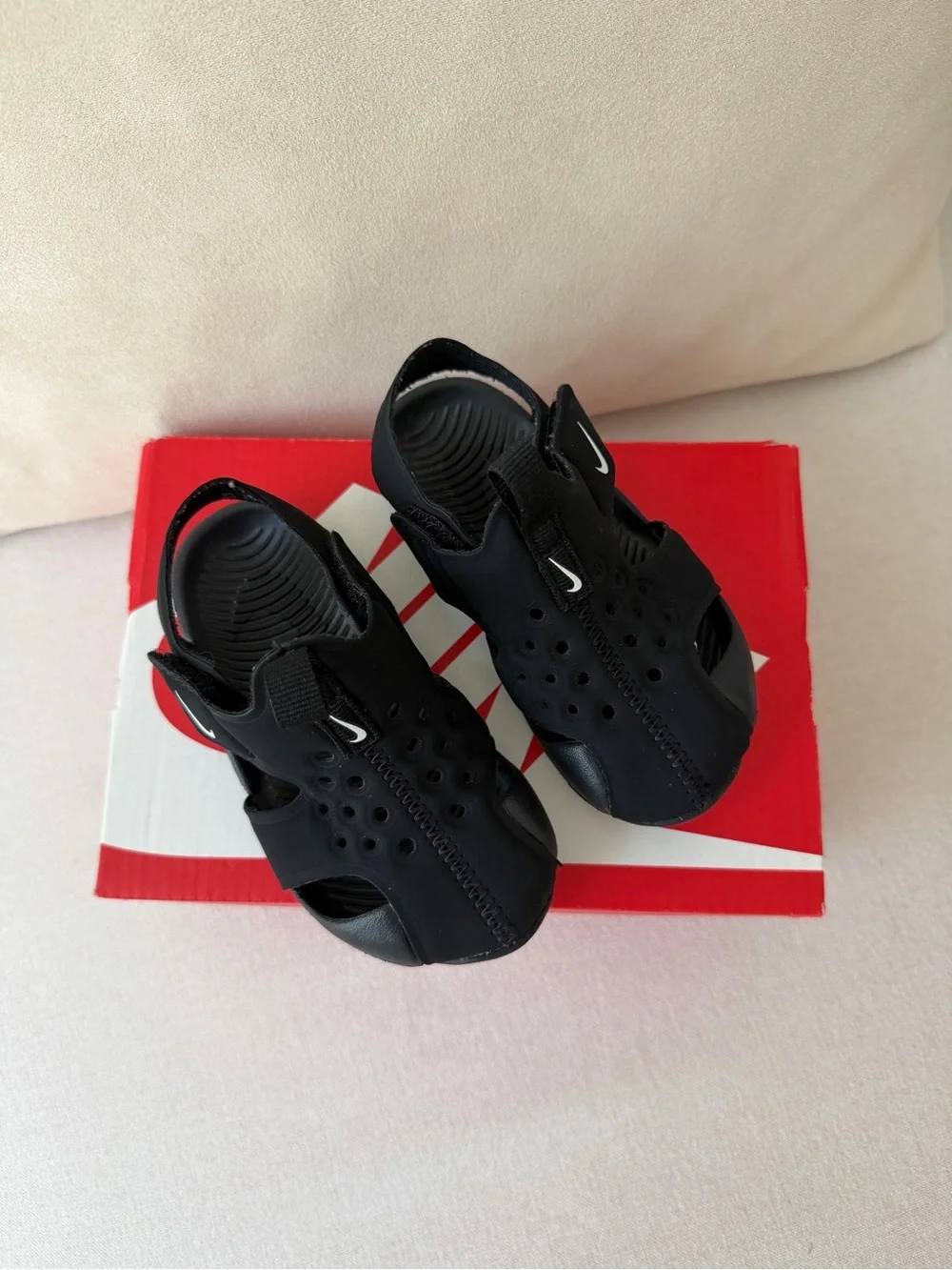 Nike Sunray Protect 2 Sandals (TD) New, size 6C